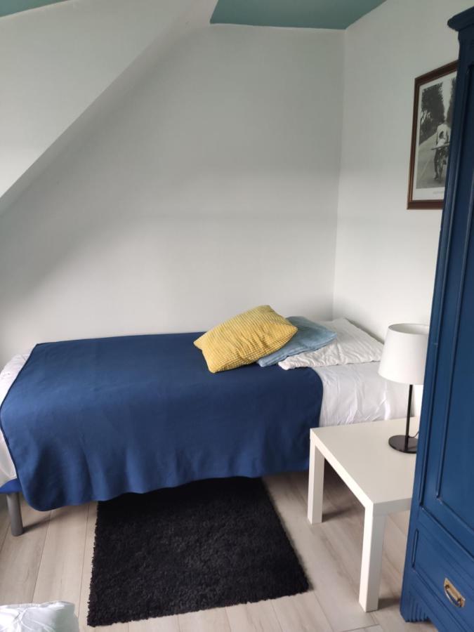 Holiday home La Petite Maison Du Coin De Loguivy De La *