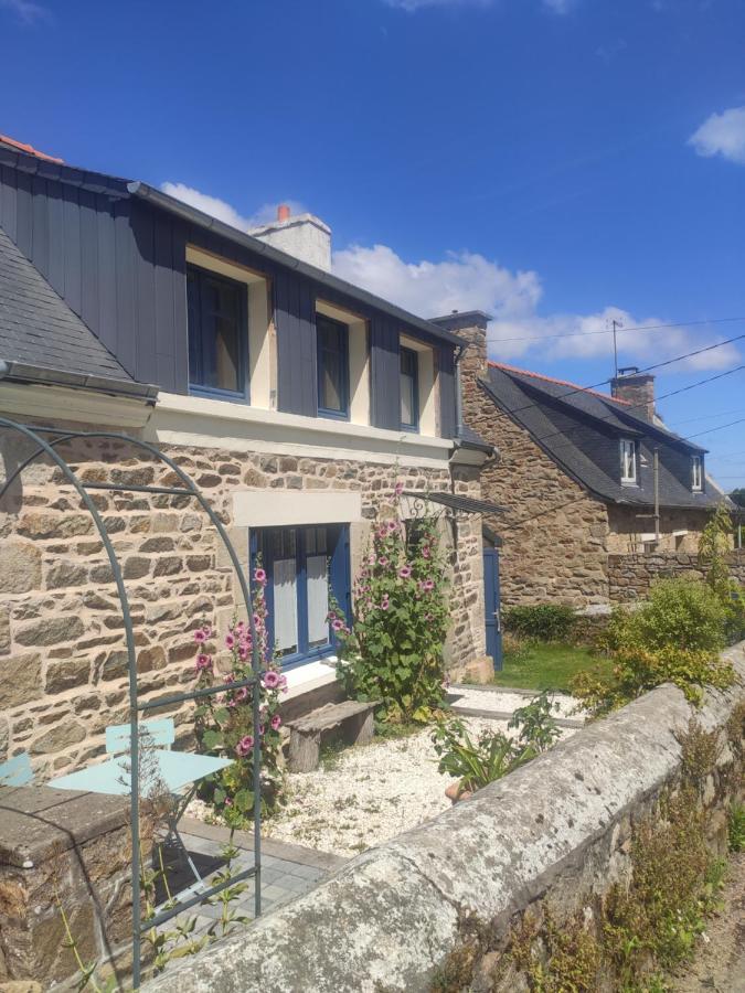 La Petite Maison Du Coin De Loguivy De La Ploubazlanec