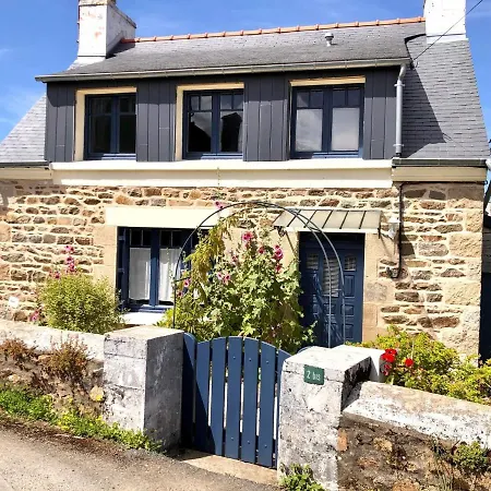 La Petite Maison Du Coin De Loguivy De La Mer Ploubazlanec Exterior photo